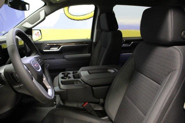 new 2026 GMC Sierra 1500 car, priced at $52,681