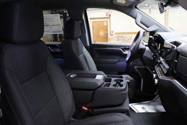 new 2026 GMC Sierra 1500 car, priced at $52,681