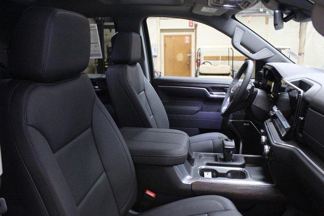 new 2025 GMC Sierra 1500 car, priced at $62,786
