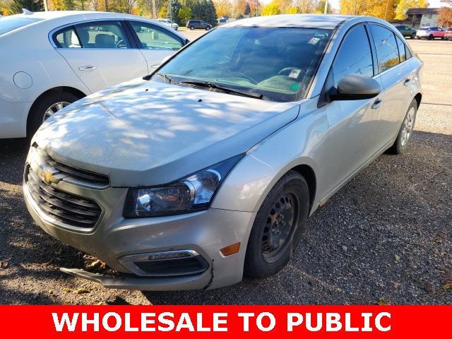 used 2015 Chevrolet Cruze car, priced at $2,900
