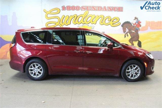 used 2020 Chrysler Pacifica car, priced at $18,500