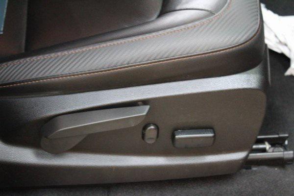 used 2022 GMC Canyon car, priced at $35,900
