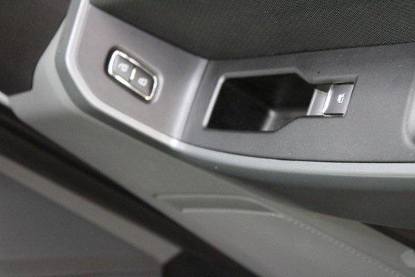 used 2021 Ford F-150 car, priced at $33,900
