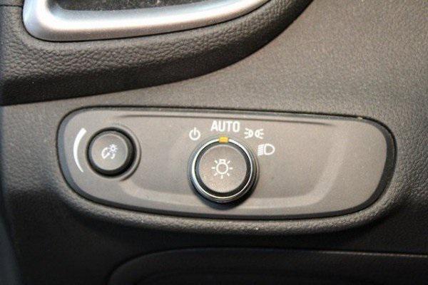 used 2022 Chevrolet Trax car, priced at $18,500
