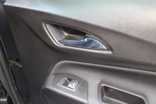used 2022 Chevrolet Equinox car, priced at $27,900