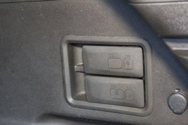 used 2022 Chevrolet Equinox car, priced at $27,900