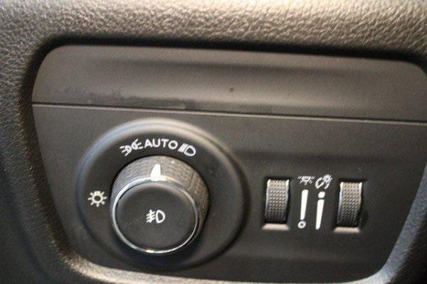 used 2023 Jeep Grand Cherokee car, priced at $28,900