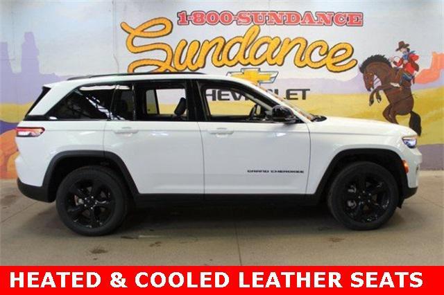 used 2023 Jeep Grand Cherokee car, priced at $28,900