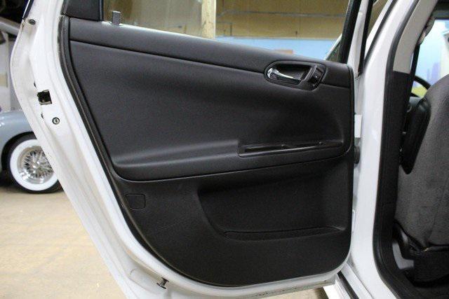 used 2016 Chevrolet Impala Limited car, priced at $10,900