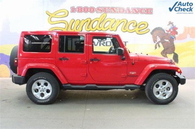 used 2015 Jeep Wrangler Unlimited car, priced at $17,300