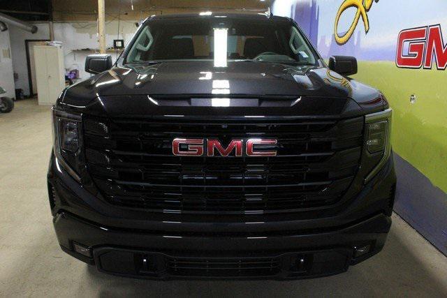 new 2025 GMC Sierra 1500 car, priced at $52,713