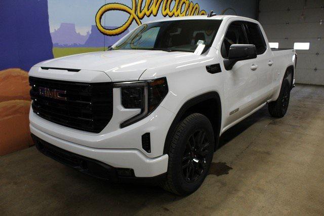 new 2025 GMC Sierra 1500 car, priced at $49,557