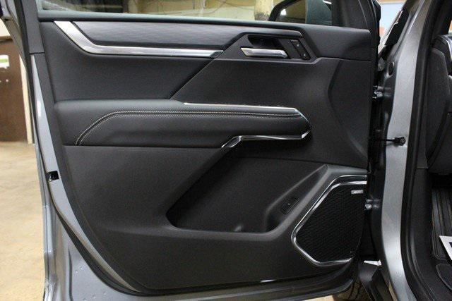 new 2025 GMC Acadia car, priced at $44,625