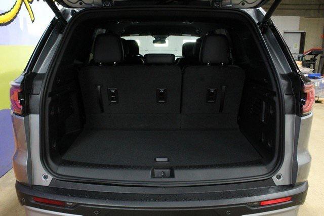 new 2025 GMC Acadia car, priced at $44,625