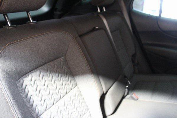 used 2022 Chevrolet Equinox car, priced at $21,400