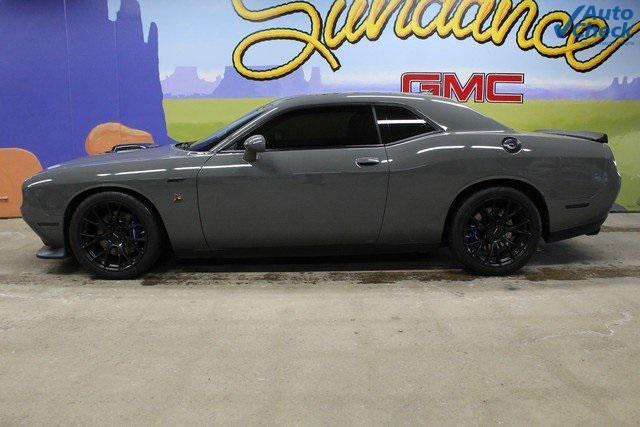 used 2017 Dodge Challenger car