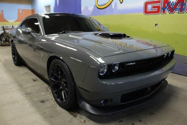 used 2017 Dodge Challenger car