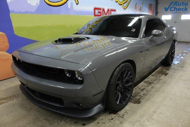 used 2017 Dodge Challenger car