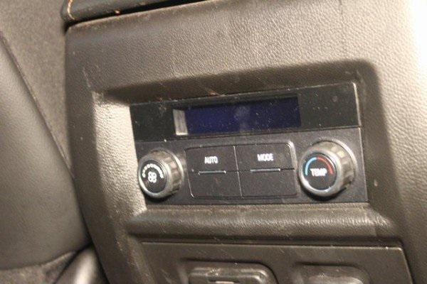 used 2021 Chevrolet Traverse car, priced at $25,900