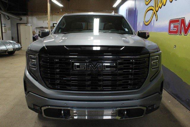 new 2025 GMC Sierra 1500 car, priced at $79,220