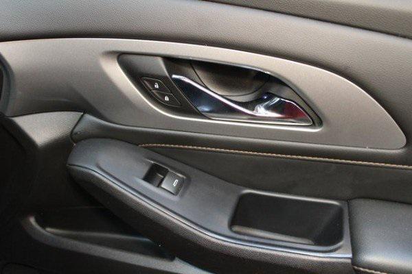 used 2021 Chevrolet Traverse car, priced at $32,500