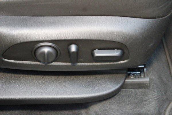 used 2021 Chevrolet Traverse car, priced at $32,500
