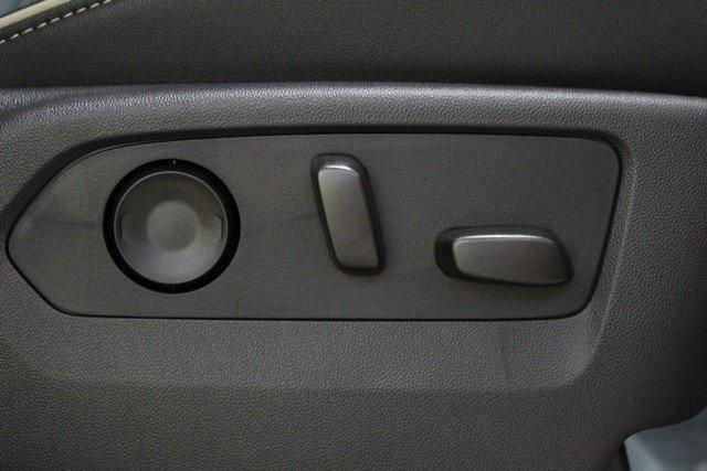 new 2025 GMC Yukon car, priced at $66,827