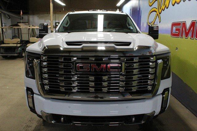 new 2025 GMC Sierra 3500 car, priced at $83,423