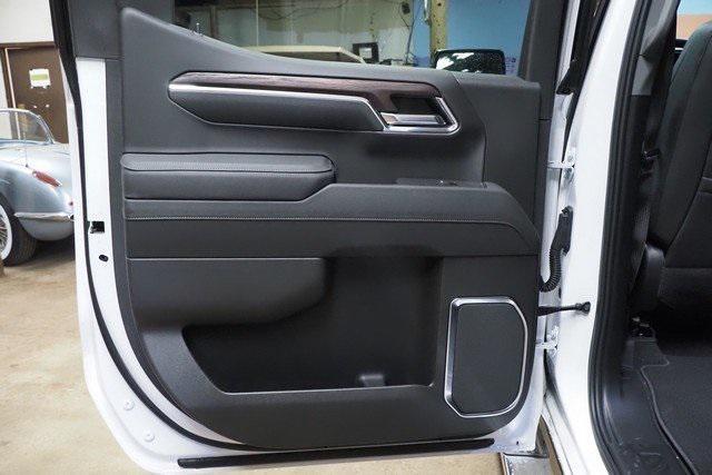 new 2025 GMC Sierra 1500 car, priced at $61,716