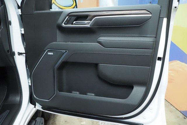 new 2025 GMC Sierra 1500 car, priced at $61,716