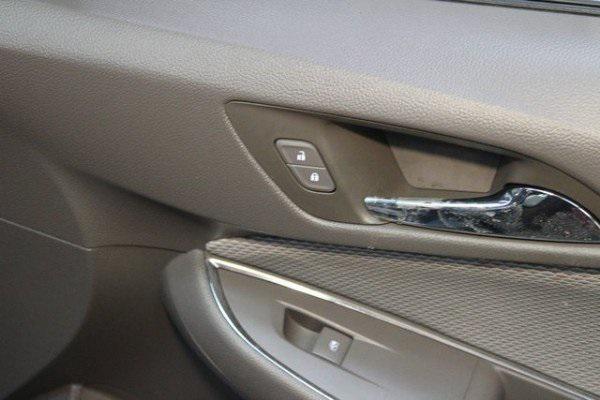 used 2018 Chevrolet Cruze car, priced at $15,900