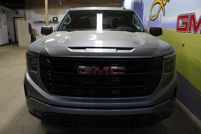 new 2025 GMC Sierra 1500 car, priced at $52,338