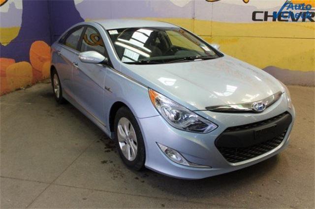 used 2014 Hyundai Sonata Hybrid car, priced at $12,300