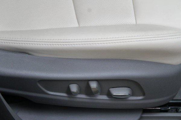 used 2021 Cadillac XT6 car, priced at $35,900