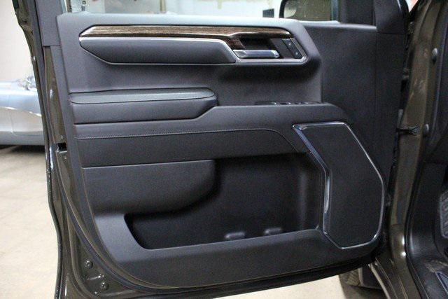 used 2023 GMC Sierra 1500 car, priced at $39,900