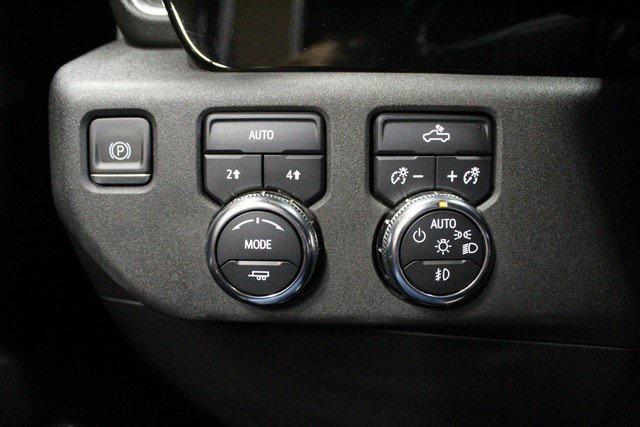 used 2023 GMC Sierra 1500 car, priced at $39,900