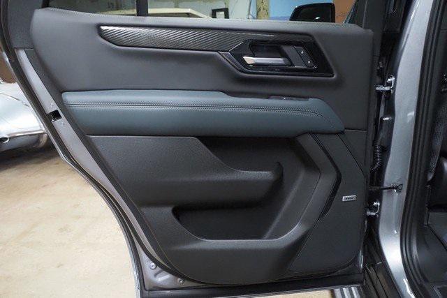 new 2025 GMC Yukon car, priced at $77,213