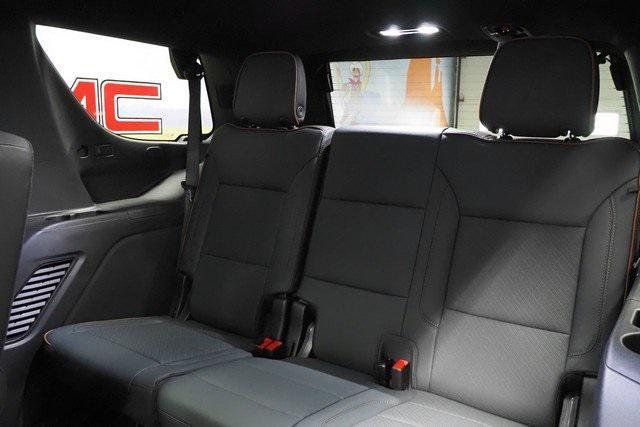 new 2025 GMC Yukon car, priced at $77,213