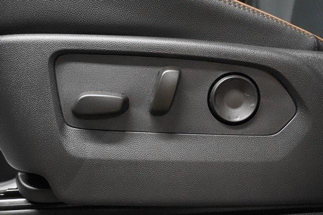 new 2025 GMC Yukon car, priced at $77,213