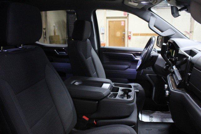 used 2022 GMC Sierra 1500 car, priced at $39,900