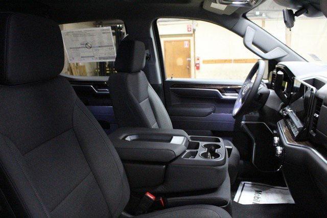 new 2026 GMC Sierra 1500 car, priced at $55,686