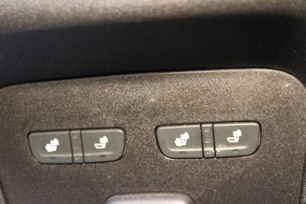used 2021 Chevrolet Equinox car, priced at $23,700