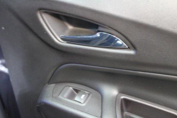 used 2020 Chevrolet Equinox car, priced at $22,800