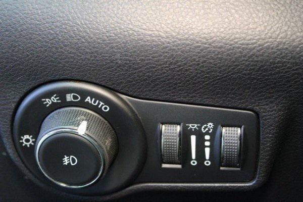 used 2023 Jeep Compass car, priced at $27,500