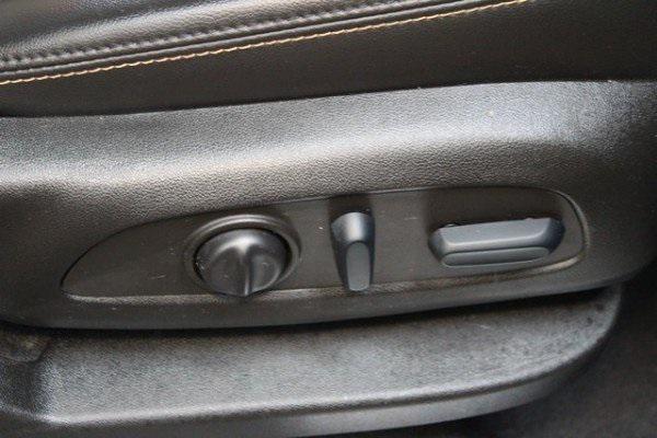 used 2022 Chevrolet Equinox car, priced at $23,900