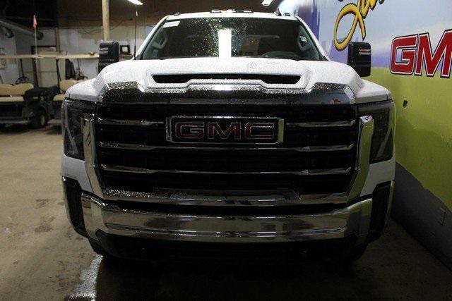 new 2025 GMC Sierra 2500 car, priced at $57,527