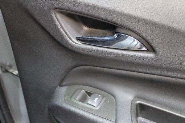 used 2023 Chevrolet Equinox car, priced at $21,900
