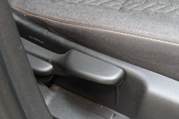 used 2023 Chevrolet Equinox car, priced at $21,900