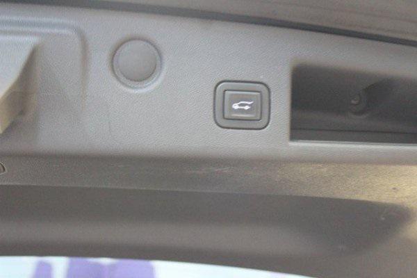used 2022 Chevrolet Equinox car, priced at $23,900