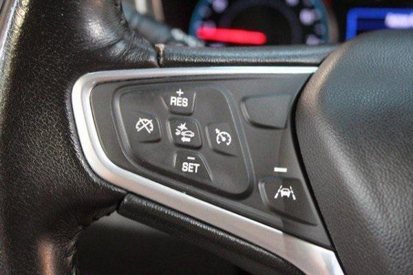 used 2022 Chevrolet Equinox car, priced at $23,900